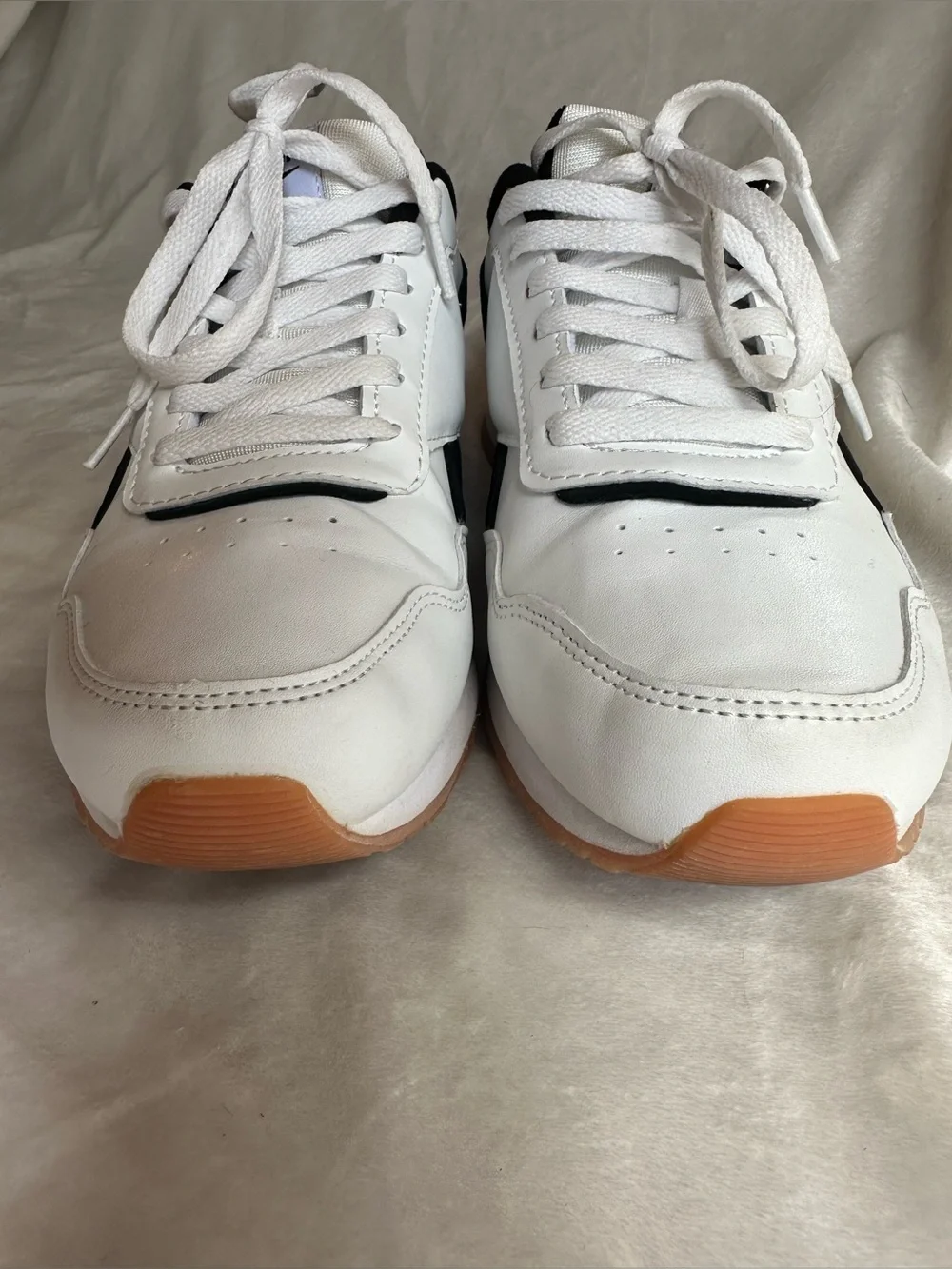 Reebok classic sneakers